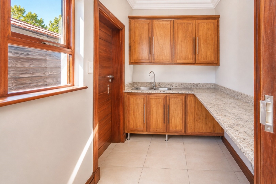 4 Bedroom Property for Sale in Pecanwood Estate North West